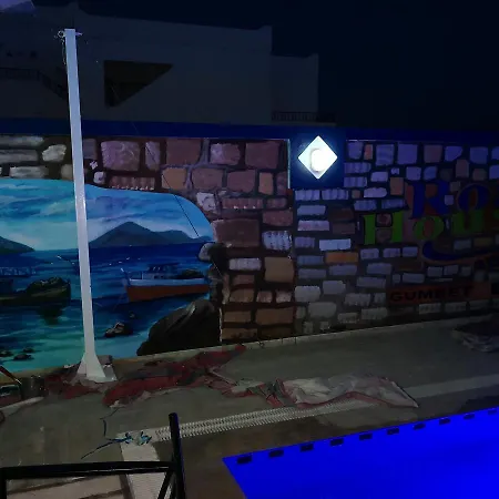 Roadhouse Boutik 公寓式酒店 居姆贝特