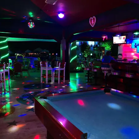 Roadhouse Boutik Gumbet