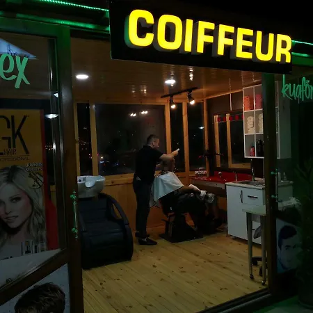 Aparthotel Roadhouse Boutik *
